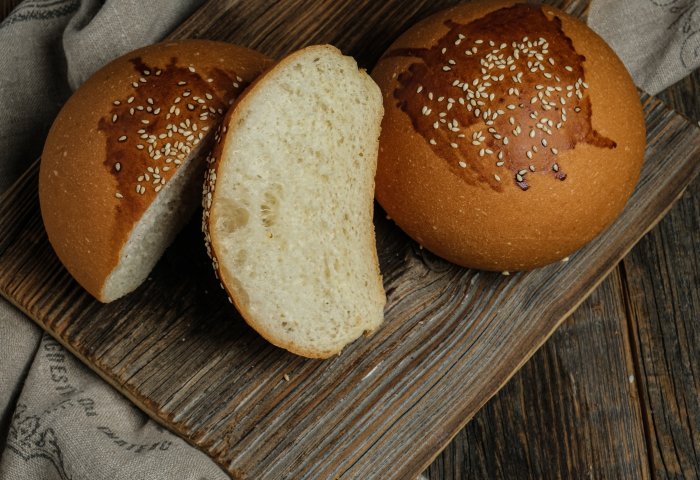 BEYAZ SUSAMLI HAMBURGER EKMEĞİ 